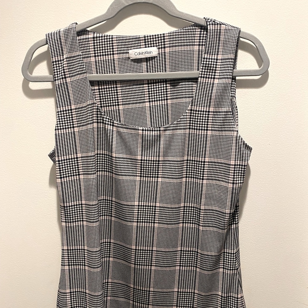 Calvin Klein Womens Size Medium Plaid Sleeveless Polyester Blend Tank Top Shirt - Picture 3 of 8